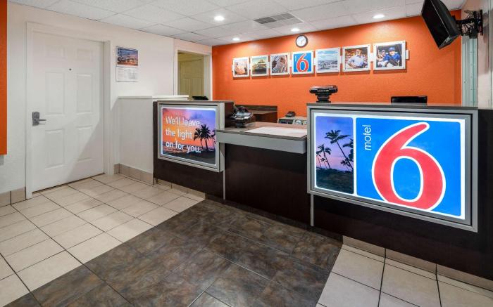 Motel 6 Ventura, CA - South