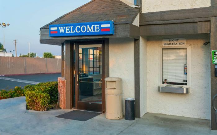 Motel 6 Merced, CA - North