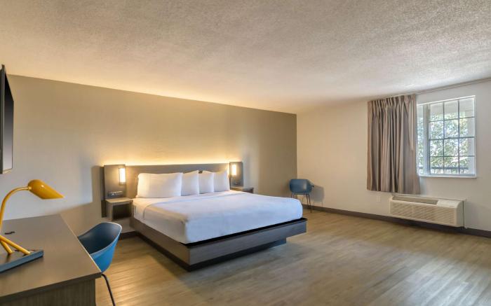 Motel 6 Ocala, FL - Conference Center