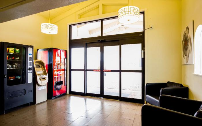 Motel 6 Austin, TX - Midtown