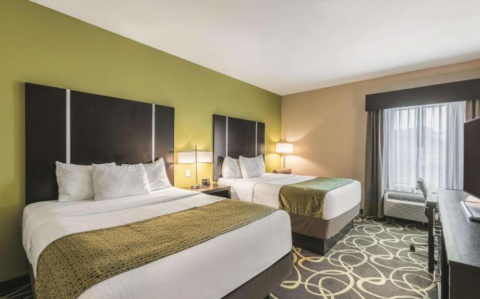 La Quinta Inn & Suites by Wyndham Tyler - University Area