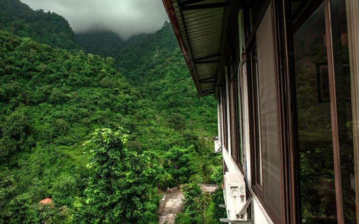 Haut Monde Hill Stream Resort and Spa