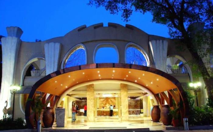 Residency Club