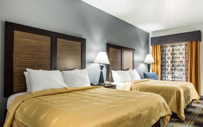 Quality Inn near Six Flags
