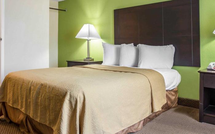 Quality Inn & Suites
