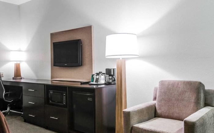 Sleep Inn & Suites Marion - Military Institute