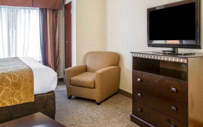 Comfort Suites Atlanta Airport