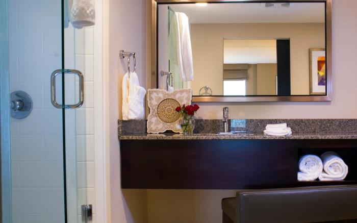 Hotel Marshfield BW Premier Collection