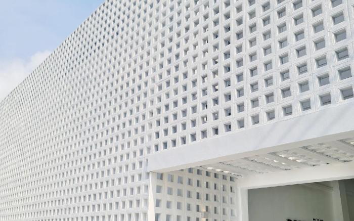 De'white Hotel