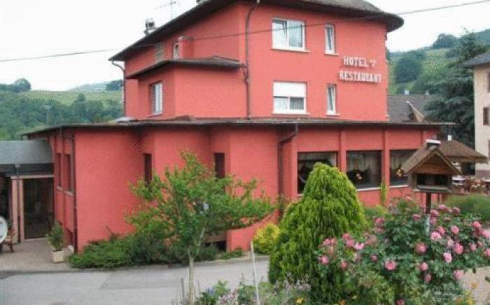 Logis Hostellerie Motel Au Bois Le Sire
