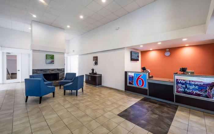 Studio 6  Irving, TX - Irving DFW Airport East