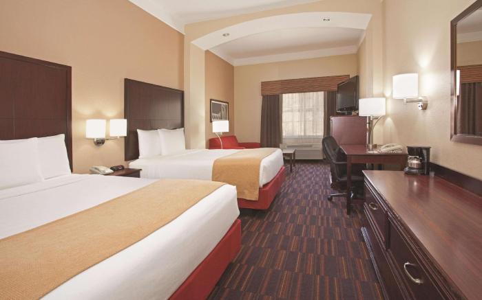 La Quinta Inn & Suites by Wyndham Albuquerque Midtown