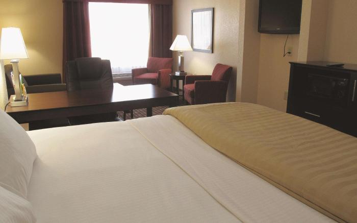 La Quinta Inn & Suites by Wyndham Macon West