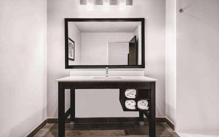 La Quinta Inn & Suites by Wyndham McAllen Convention Center