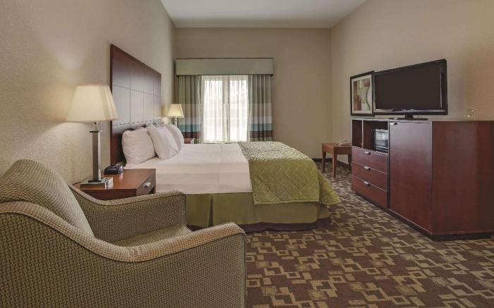 La Quinta Inn & Suites by Wyndham Tupelo