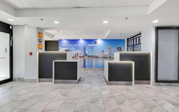 La Quinta Inn & Suites by Wyndham Jacksonville Mandarin