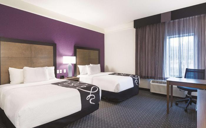 La Quinta Inn & Suites by Wyndham Oklahoma City - NW Expwy