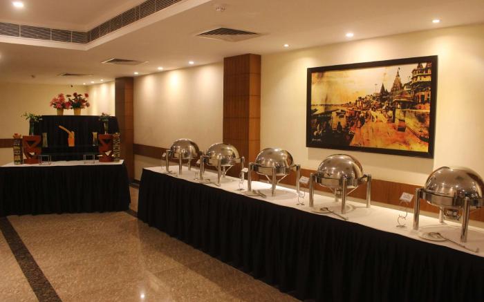 Ramada by Wyndham Varanasi Katesar