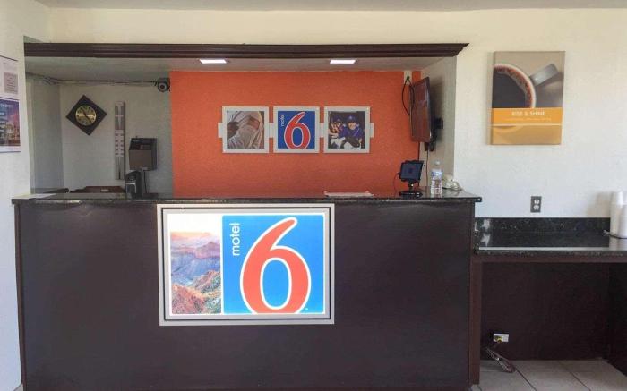 Motel 6 Waco, TX