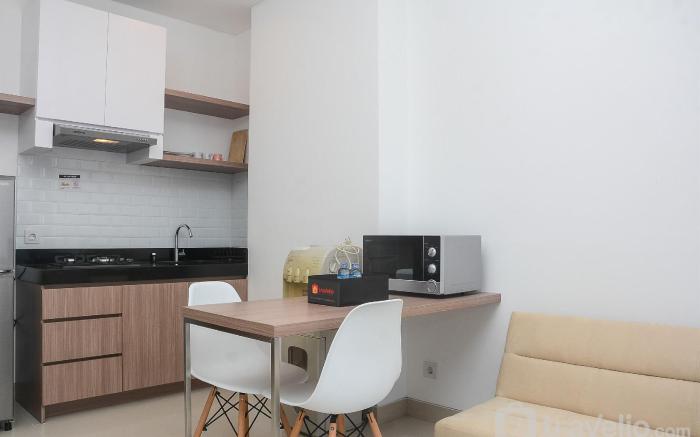Modern 1BR at Ciputra World 2 Apartment By Travelio