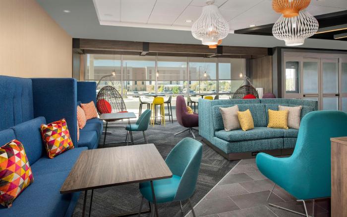 Tru by Hilton Beaufort