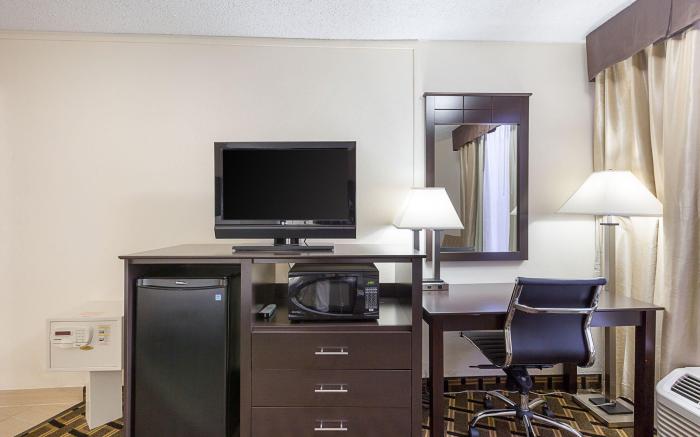 Quality Inn