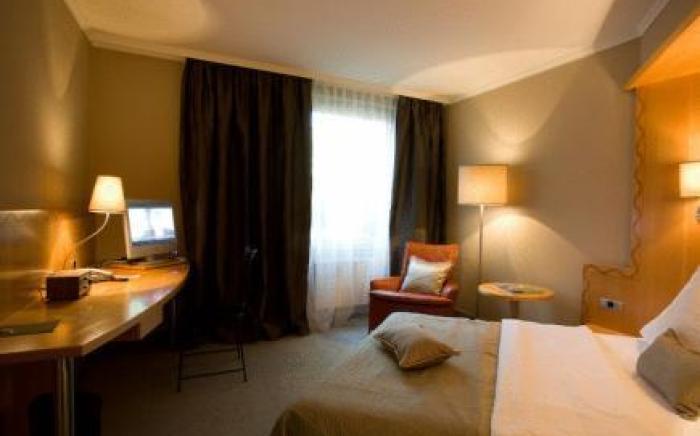 Hotel Gude