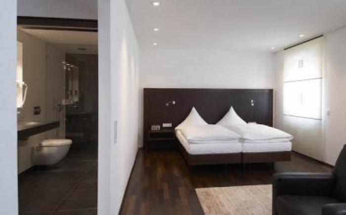 Hotel Gude