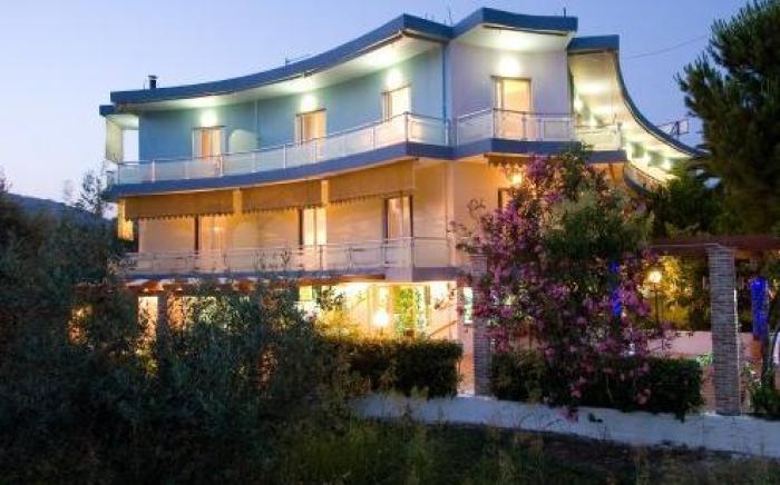 Souris Hotel