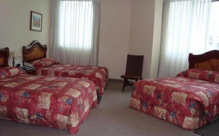 Miraflores Colon Hotel