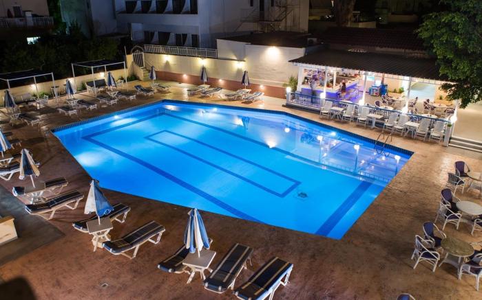 Blue Lagoon City Hotel                                                          