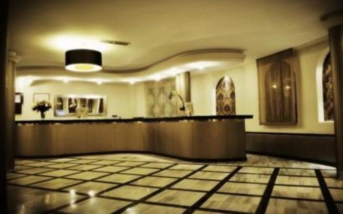 Hotel Reyes Ziries
