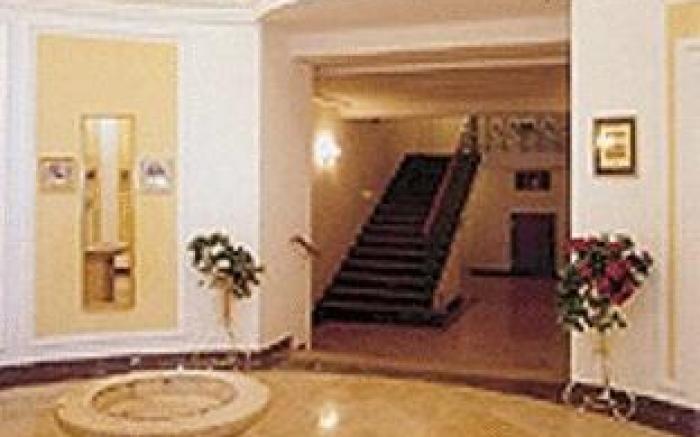 Hotel Flora