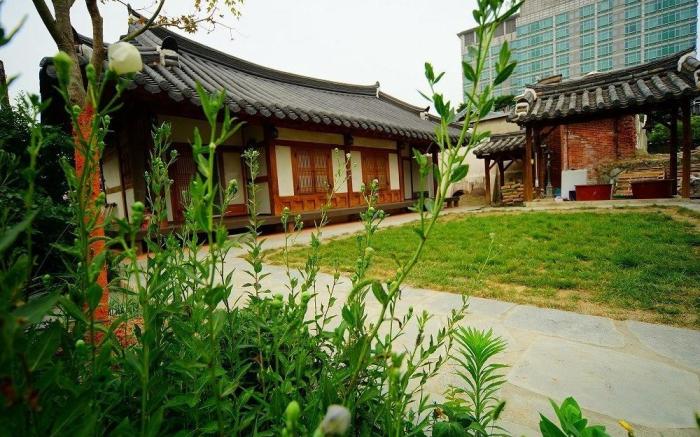 Jeonju Hanok Maeul Dongrakwon Hanok Hotel