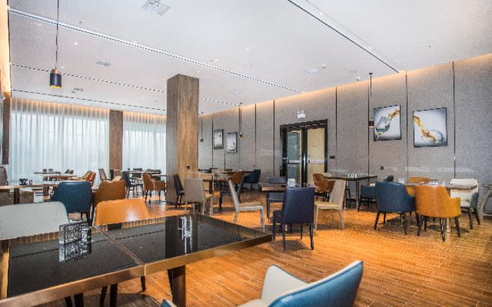 Echarm Hotel Mengzhou Yellow River Avenue