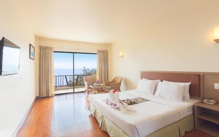 New Travel Beach Resort