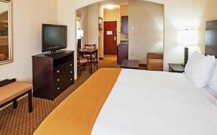 Holiday Inn Express Hotel & Suites Oklahoma City-West Yukon By IHG
