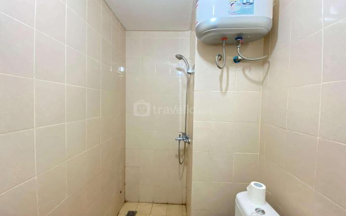 Private & Bright 2BR Apartment at Parahyangan Residence near Nara Park By Travelio