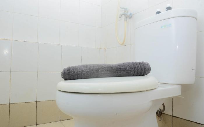 Spacious and Comfort 2BR Bassura City Apartment near Mall By Travelio