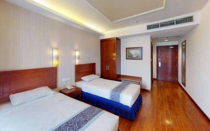 Grand Orchid Hotel