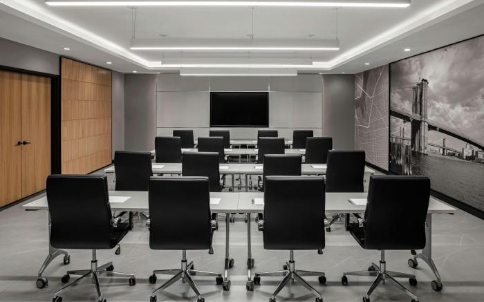 Four Points by Sheraton Flushing