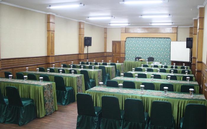 Lingga Hotel