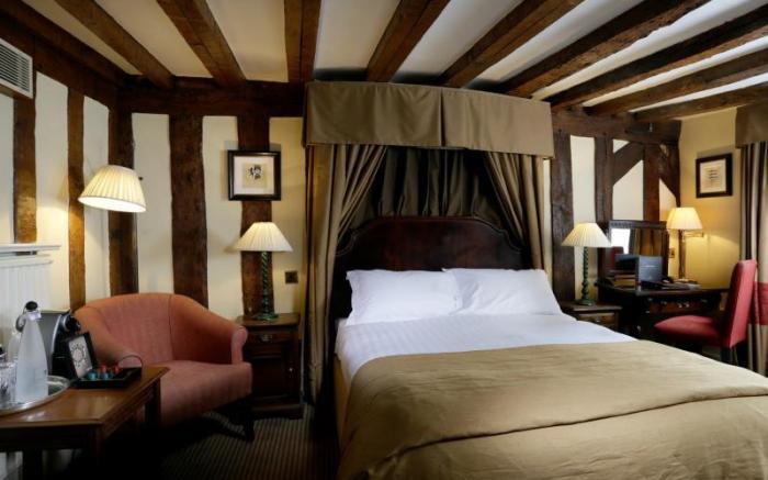 Macdonald Alveston Manor Hotel