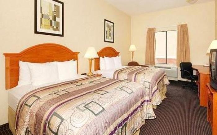 Sleep Inn & Suites Stafford - Sugarland