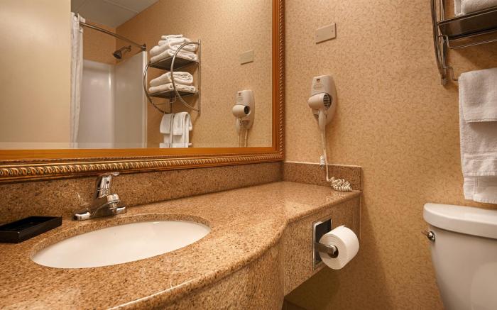 Best Western Plus Keene Hotel