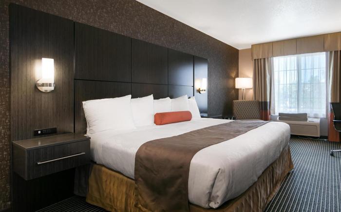 Best Western Plus Rama Inn & Suites