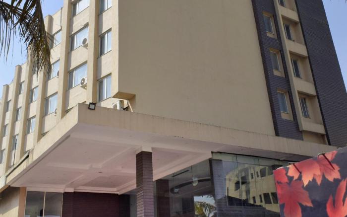The Altruist Business Hotel- Kharadi, Pune
