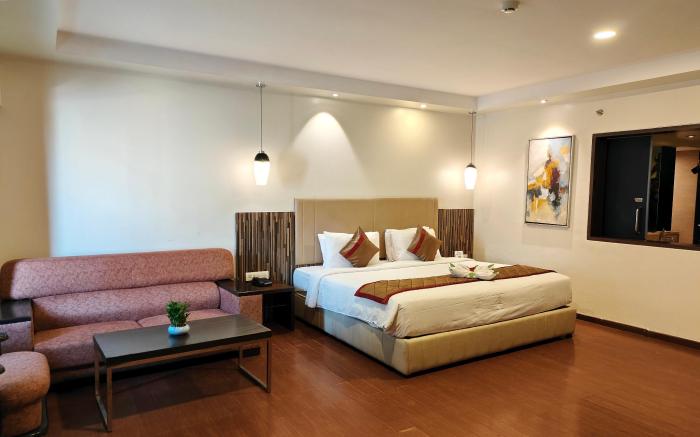 The Altruist Wagholi Hotel