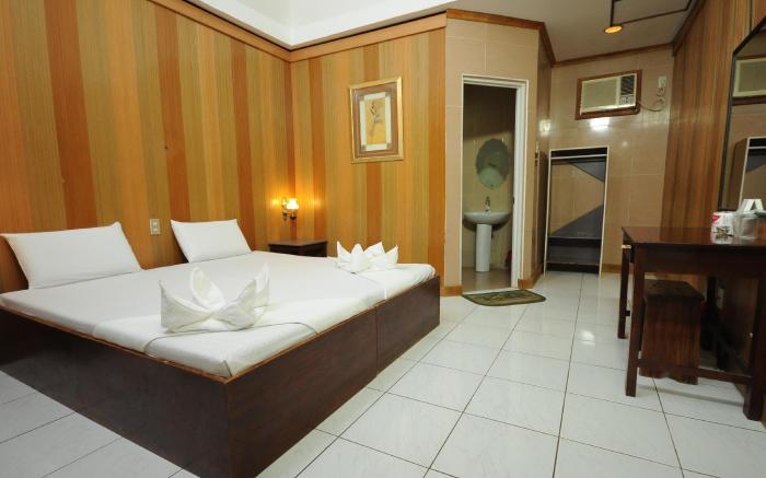 Dumaluan Beach Resort