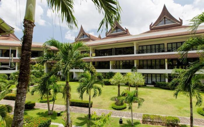 Serenity Lakeside Resort